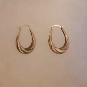 2 Pair 14K Gold Earrings